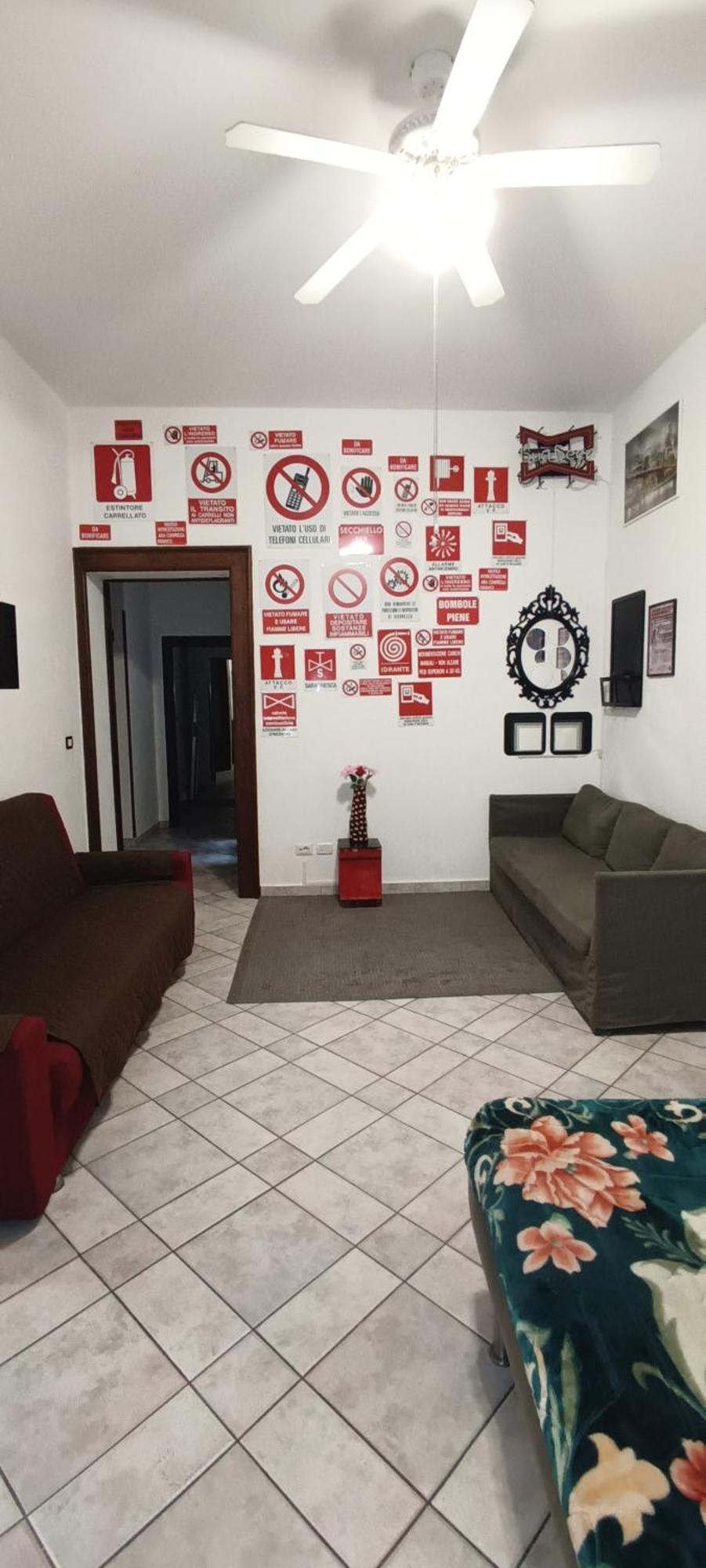 Casa Vacanze Completa Di Tutto E Anche Di Piu Livorno Buitenkant foto