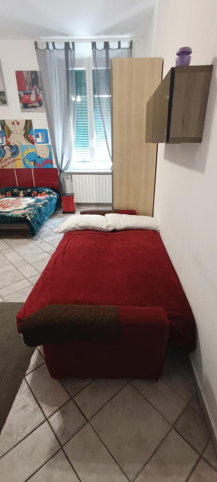 Casa Vacanze Completa Di Tutto E Anche Di Piu Livorno Buitenkant foto